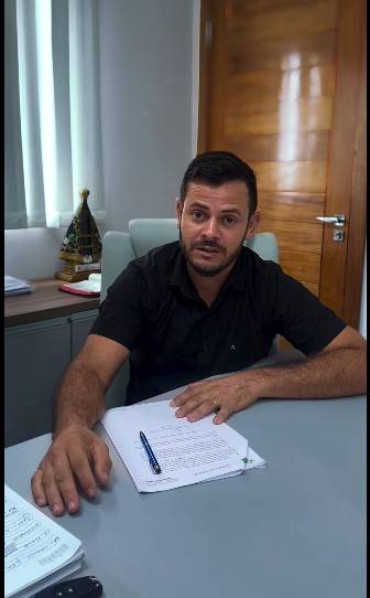 Prefeito Toninho de Nova Brasilândia assina RGA para servidores municipais <VIDEO>