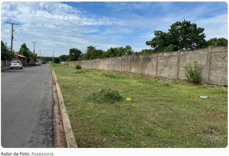 Prefeitura de Santo Antônio de Leverger intensifica limpeza urbana em bairros da cidade