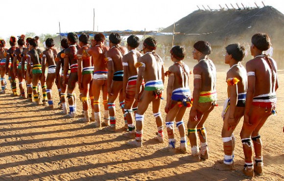 BORÓROS VOTAM NA ELEIÇÃO DO PRÓXIMO DOMINGO