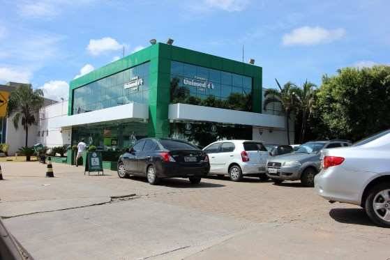 Unimed anuncia fechamento de farmácias em Cuiabá