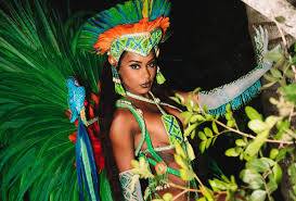 Blocos e escolas de samba realizam ensaios técnicos para desfile de Carnaval em Cuiabá