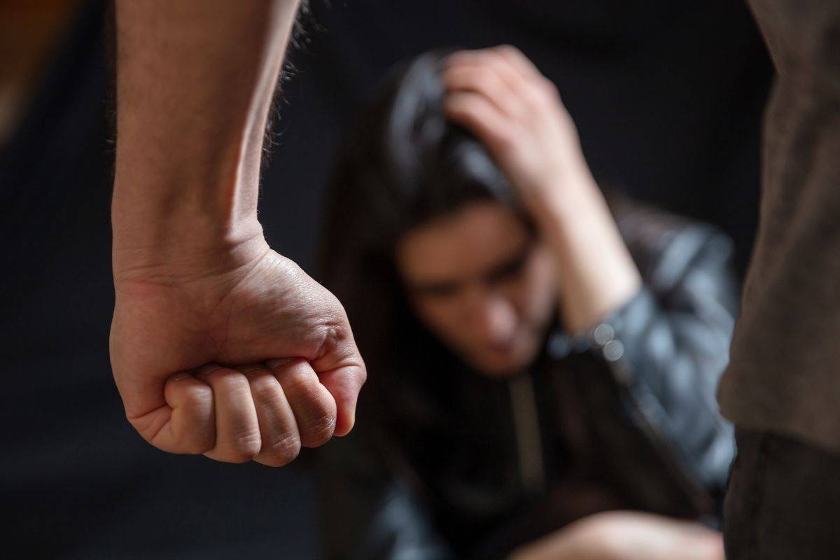 90% dos municípios de MT não têm estrutura para atender mulheres vítimas de violência