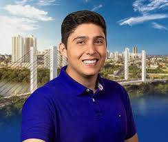 Gustavo Padilha, mais jovem secretário de Cuiabá, toma posse como vereador na semana que vem