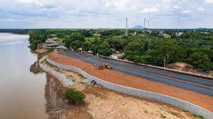 Construção da Orla de Santo Antônio trouxe dificuldade para comerciantes