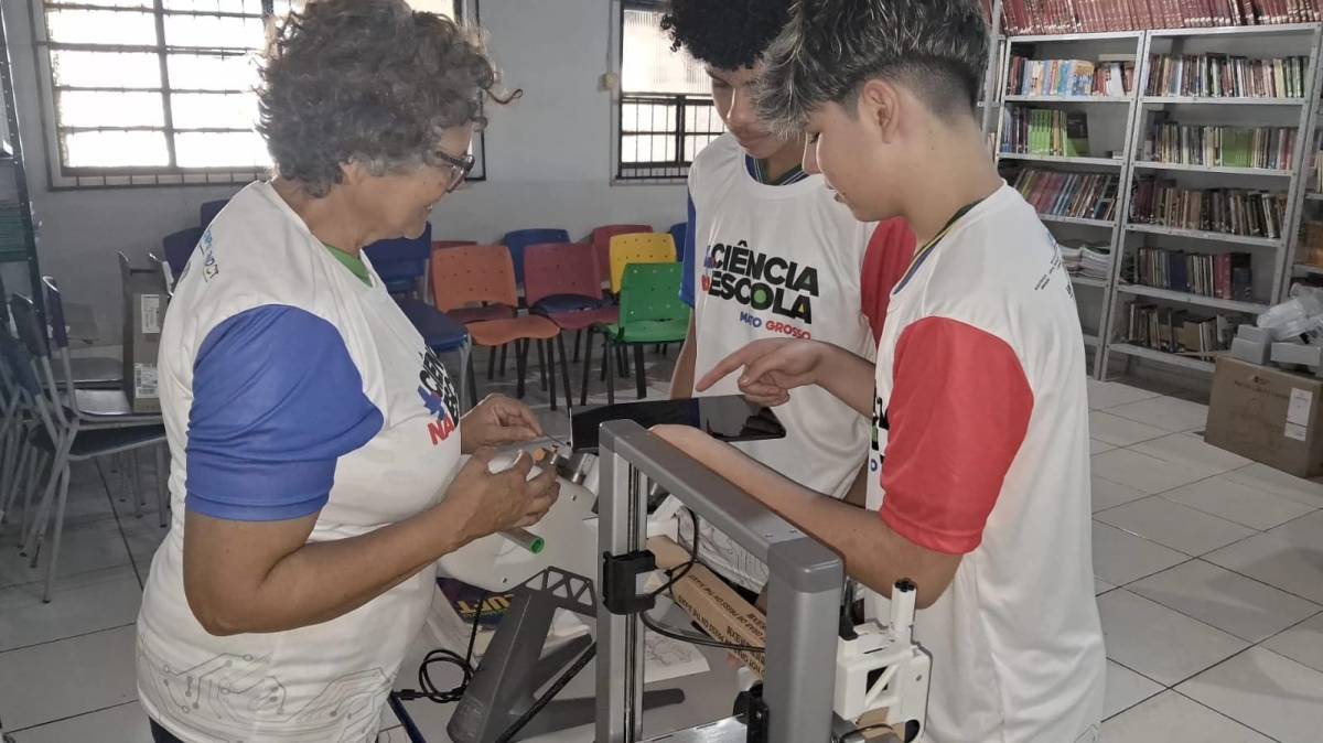 Quilombo Abolição recebe projeto de incentivo a jovens cientistas, com laboratório maker: Mais Ciência na Escola