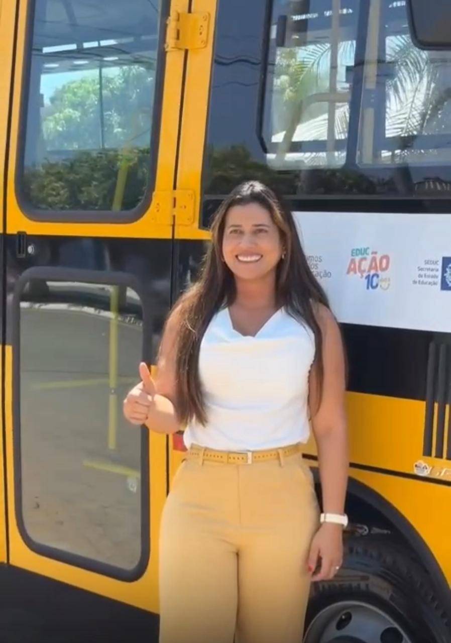 Gestão da prefeita Francieli obtém ônibus para transporte escolar do Governo de Mato Grosso
