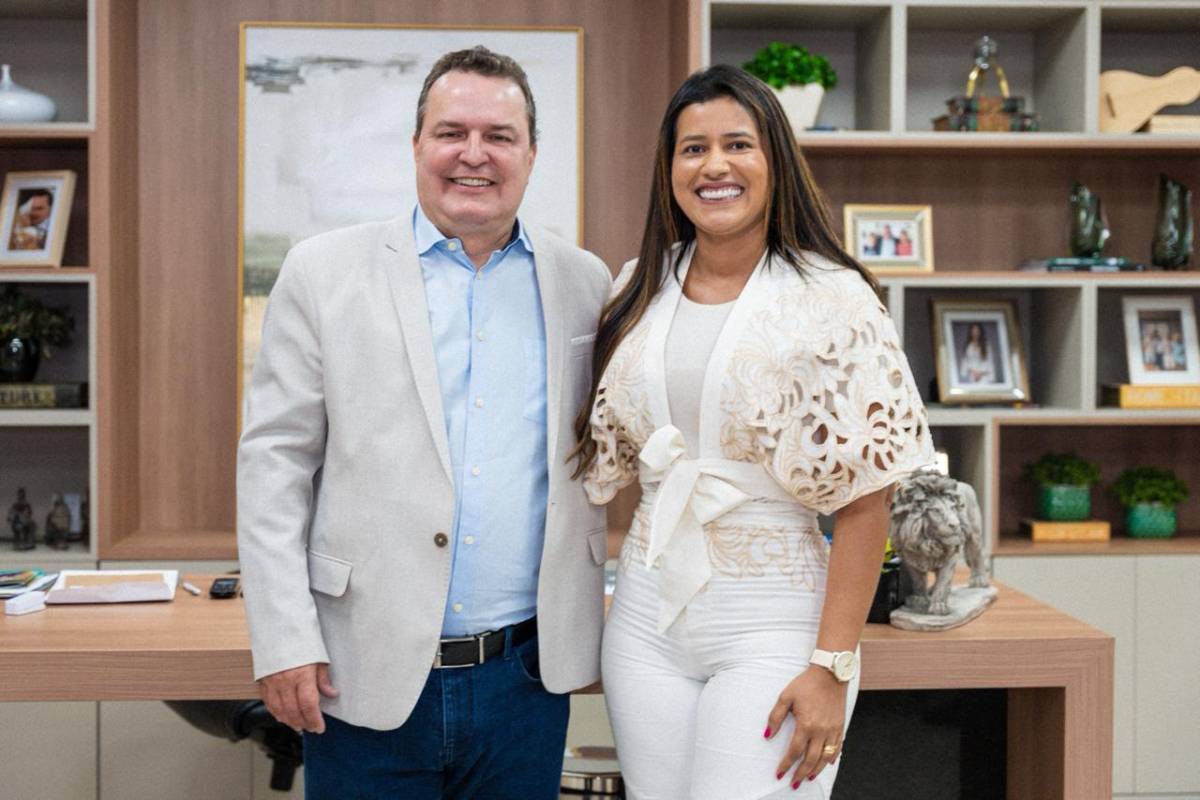 Prefeita Francieli e vereadores buscam soluções para Leverger em agenda política na capital