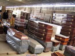 Prefeitura divulga nova tabela funerária: caixão de luxo pode custar quase R$ 12 mil em Cuiabá