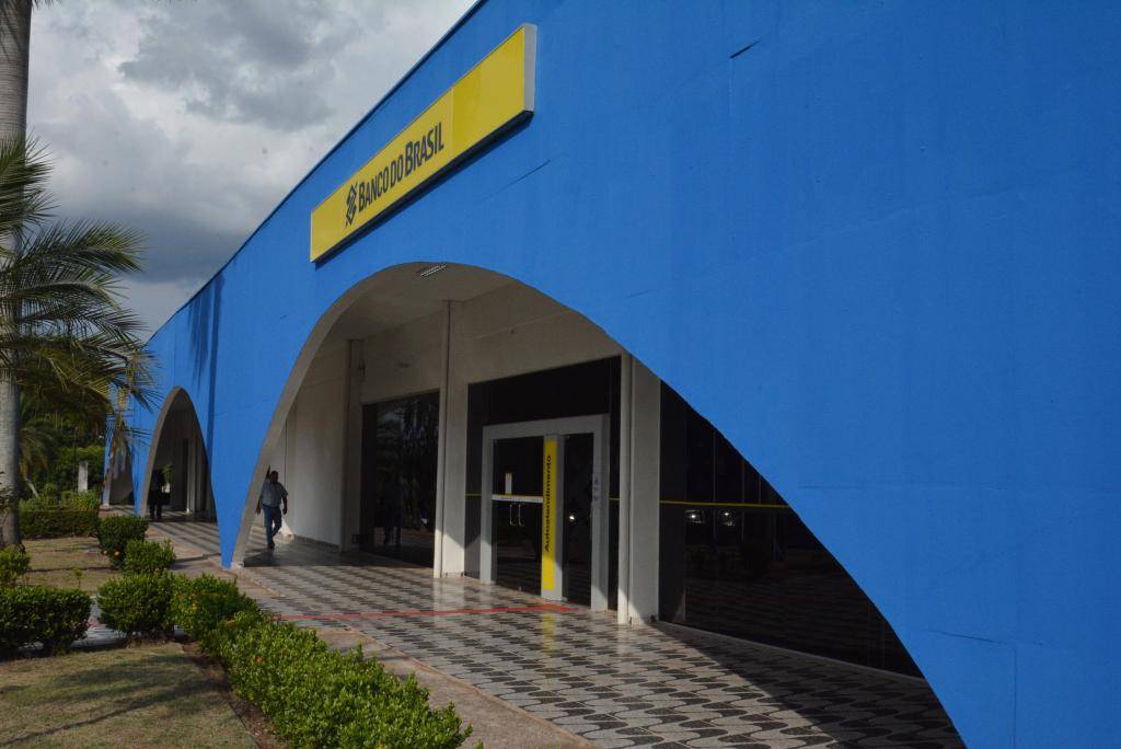 Governo de Mato Grosso paga salários de novembro nesta sexta-feira (28)