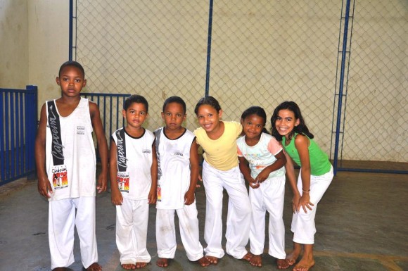 Projeto Shalon realiza 1º Batizado de capoeira em Santo Antônio