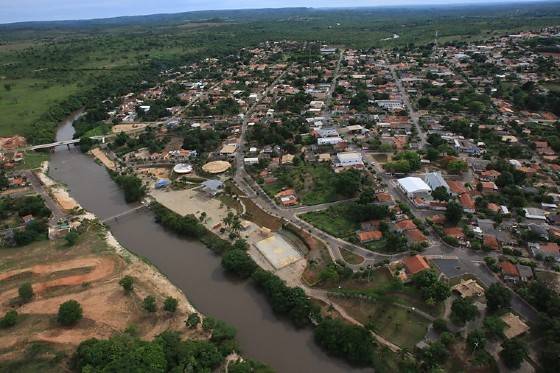 Cidade de MT é condenada a pagar R$ 9 milhões por gastar com shows e ignorar obras essenciais