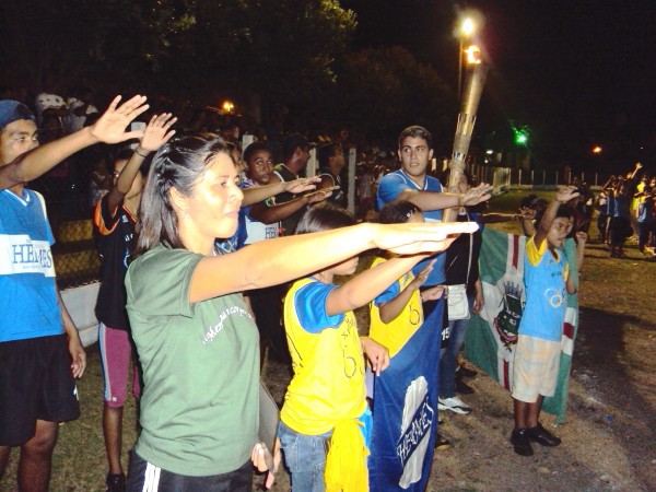 Desfile cívico da abertura das olimpíadas parou Santo Antônio