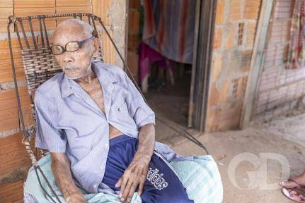 Aos 111 anos, santo-antoniense precisa provar que está vivo