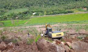 PM apreende escavadeira utilizada para desmatamento irregular