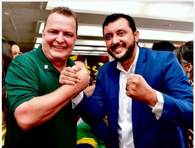 Professor Allan se filia ao Podemos e entra na corrida para deputado estadual