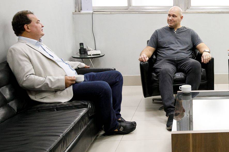 Max dá resposta dura a Abilio e acusa prefeito de politizar debate sobre localização do novo Hospital Júlio Müller <VIDEO>