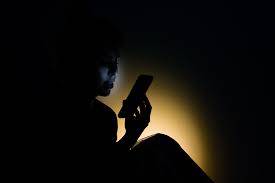 Avó denuncia ameaças por telefone e teme retirada de netos sob sua guarda em Leverger