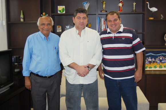 Reeleito deputado, Maluf agradece coordenadores Edu e Wagner