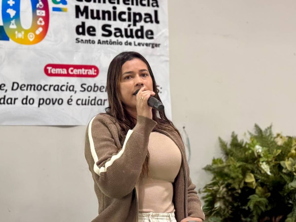 Prefeita Francieli participa da 10ª Conferência Municipal de Saúde e debate propostas para fortalecimento do SUS