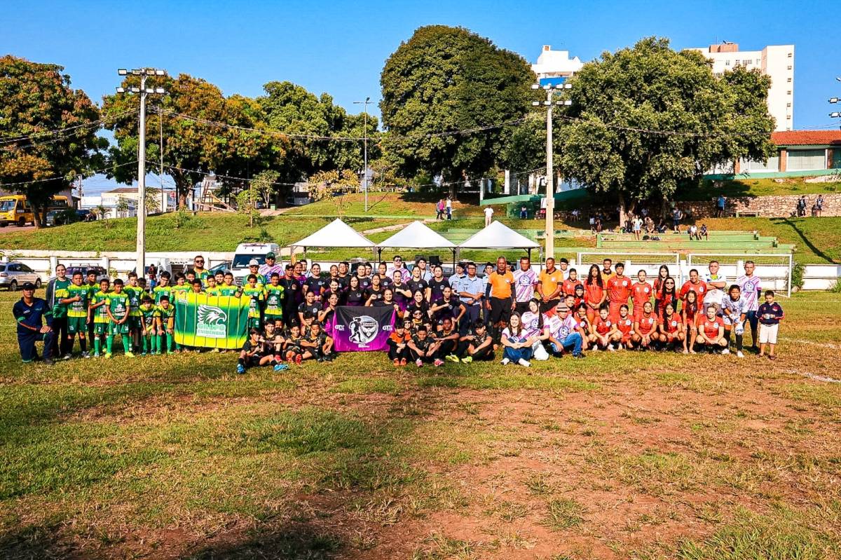 Torneio Xás Crianças encerra edição com 240 atletas, 12 escolinhas e mobilização comunitária no Campo do Araés