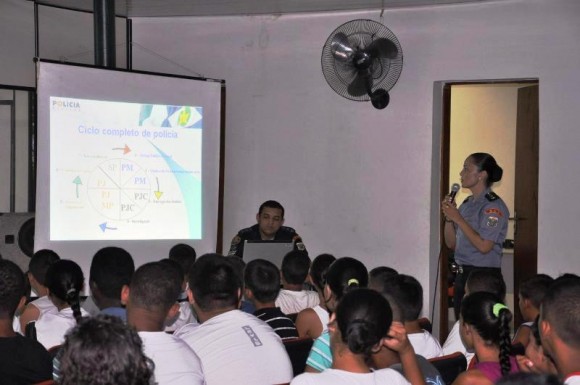 Comando da PM promove aula inaugural do 