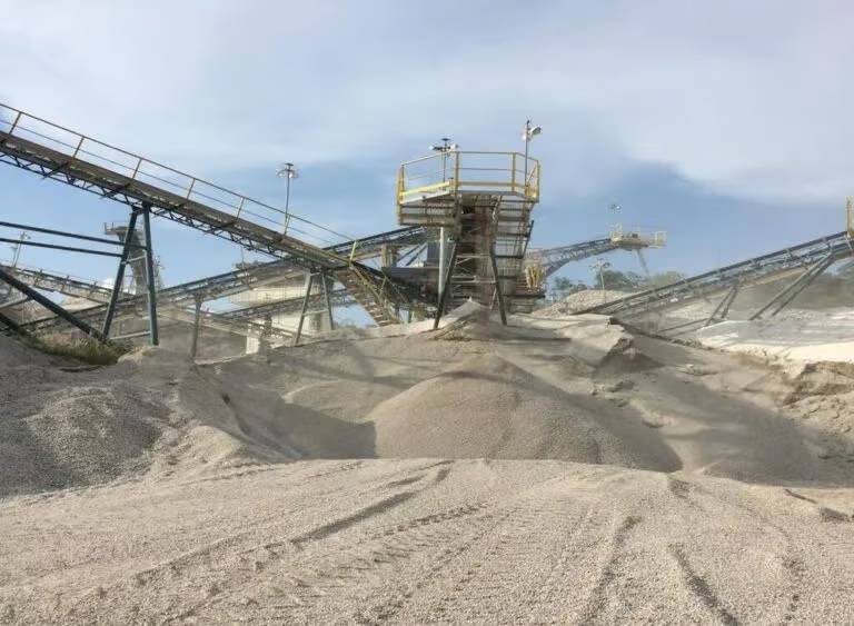 STF rejeita pedido de município para reativar mineradoras na Serra de São Vicente; prefeita fala em caos social