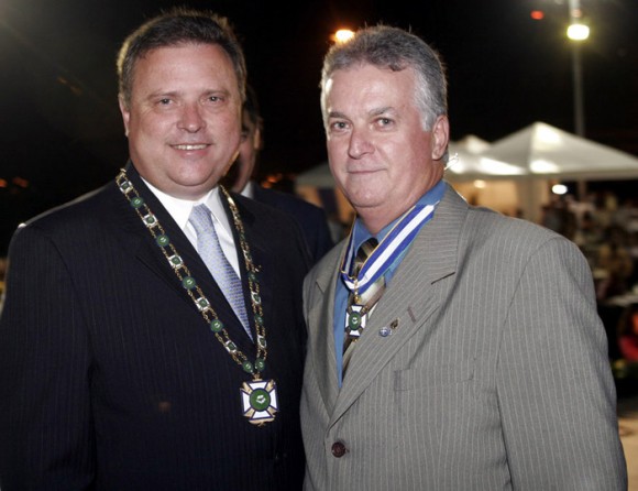 ESCANDALO DOS MAQUINÁRIOS 