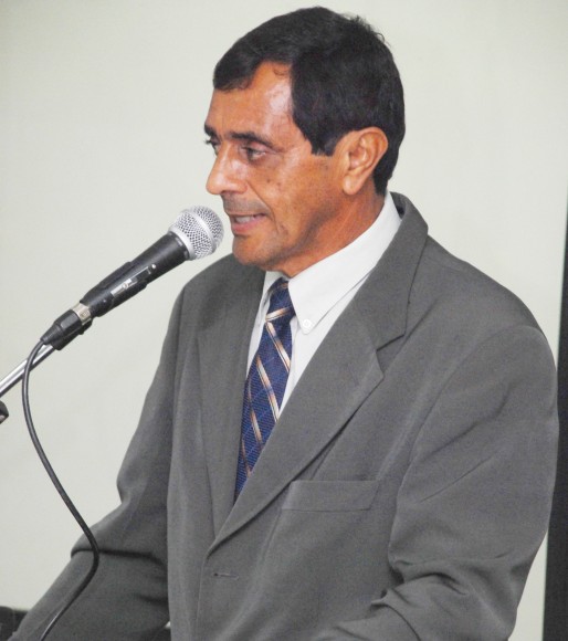 Enquete sobre eleição na Câmara aponta vitória de Ugo Padilha (DEM)