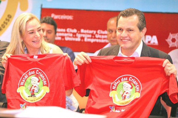 Governo inicia distribuição de cestas da 