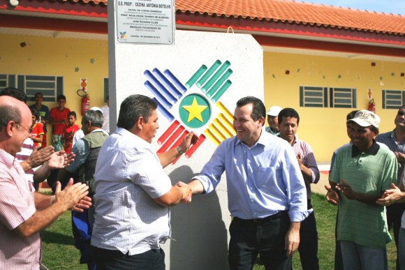 Acorizal comemora 57 anos com obras do governo