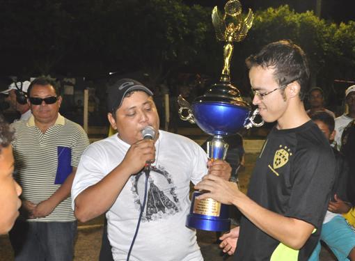 Garoto de Santo Antônio vai transmitir final do estadual domingo
