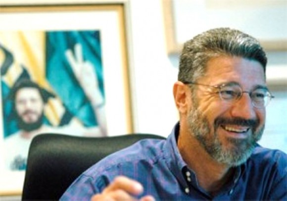 06 de fevereiro - Aniversário de Dante de Oliveira