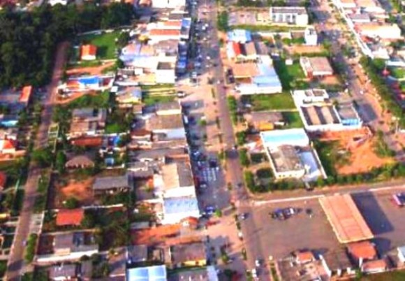 EM RECESSO, VEREADORES AUMENTAM AJUDA DE CUSTO