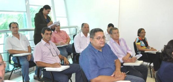 Tribunal reúne Gestores Públicos e orienta sobre legislação pública