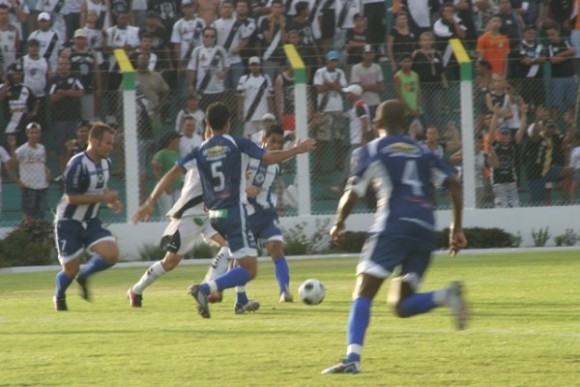 MIXTO EMPATA COM O VILA AURORA NO DUTRINHA