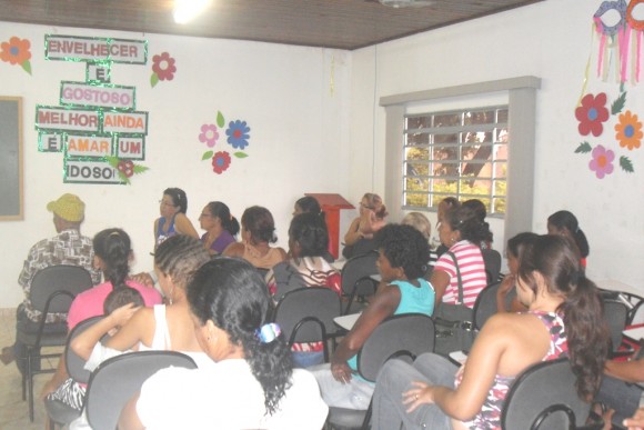 Secretaria promove palestra para ganhadores de casas populares