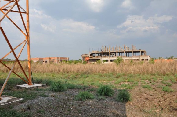 Hospital Universitário deverá ter 200 leitos e fica pronto em 2014