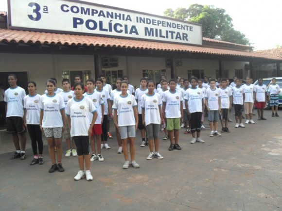 Projeto da PM Unidos Pela Paz é convidado para cerimônia com Silval