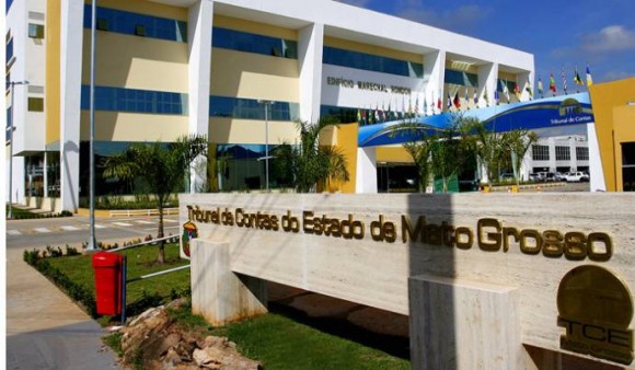 TCE determina que vereador devolva R$ 9 mil ao município
