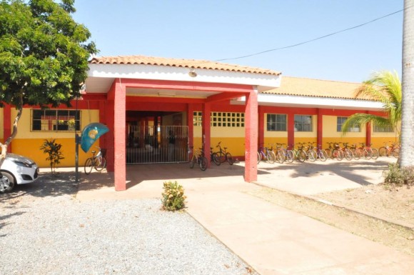 Direção da Escola Hermes de Alcântara cobra mais postura dos alunos