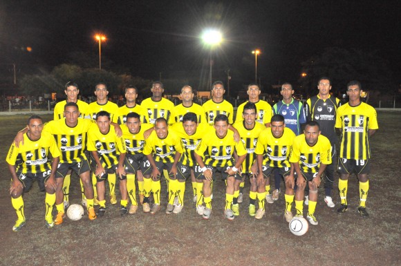 Nova Fronteira passou fácil pela equipe do BEC e vai decidir o título 