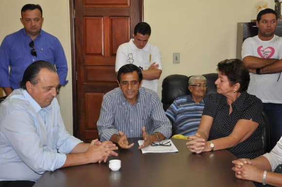 ÁUDIO - Ugo anuncia o que vai acontecer com secretários municipais