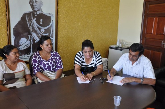 Ugo paga salários dos professores da rede municipal nesta sexta