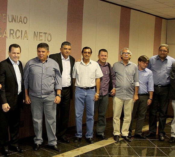 Ugo Padilha assina termo de cooperação para elaborar plano diretor