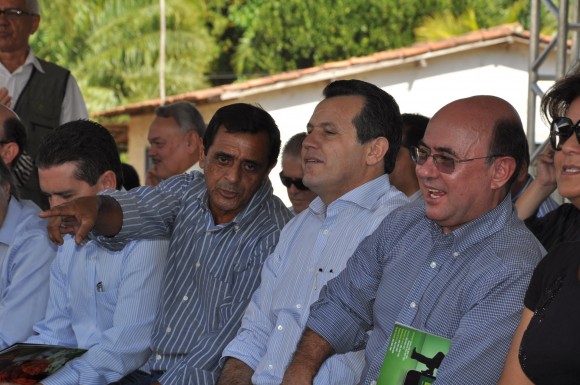 Ugo vai se reunir com Silval Barbosa em Porto de Fora neste sábado