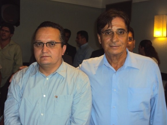 Isaias Pires do PDT com o vice-presidente senador Pedro Taques