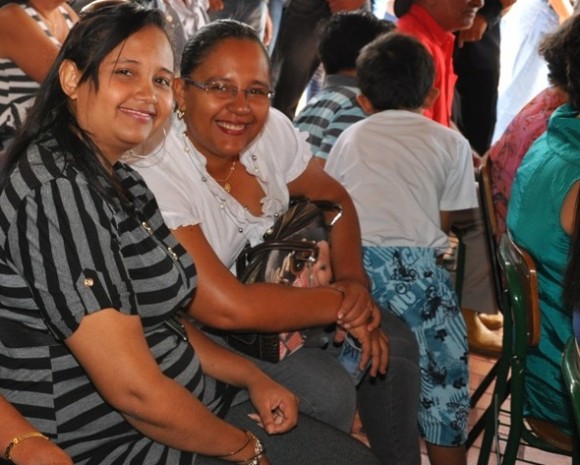 Harrisson retornar com Isabel Rodrigues (E) na direção do DMS