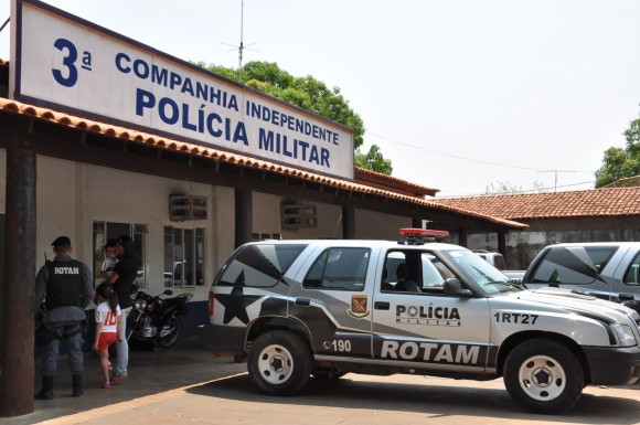 Estudante de direito faz denúncia sobre abordagem de policiais 