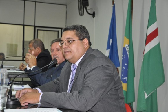 A educação na Rede Municipal em Leverger segundo Dito Lucas 