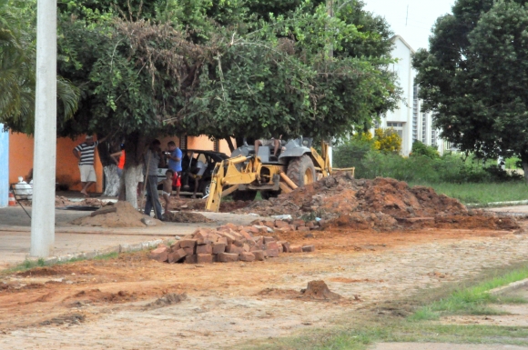 Moradores estão sem o fornecimento de água há quatro dias
